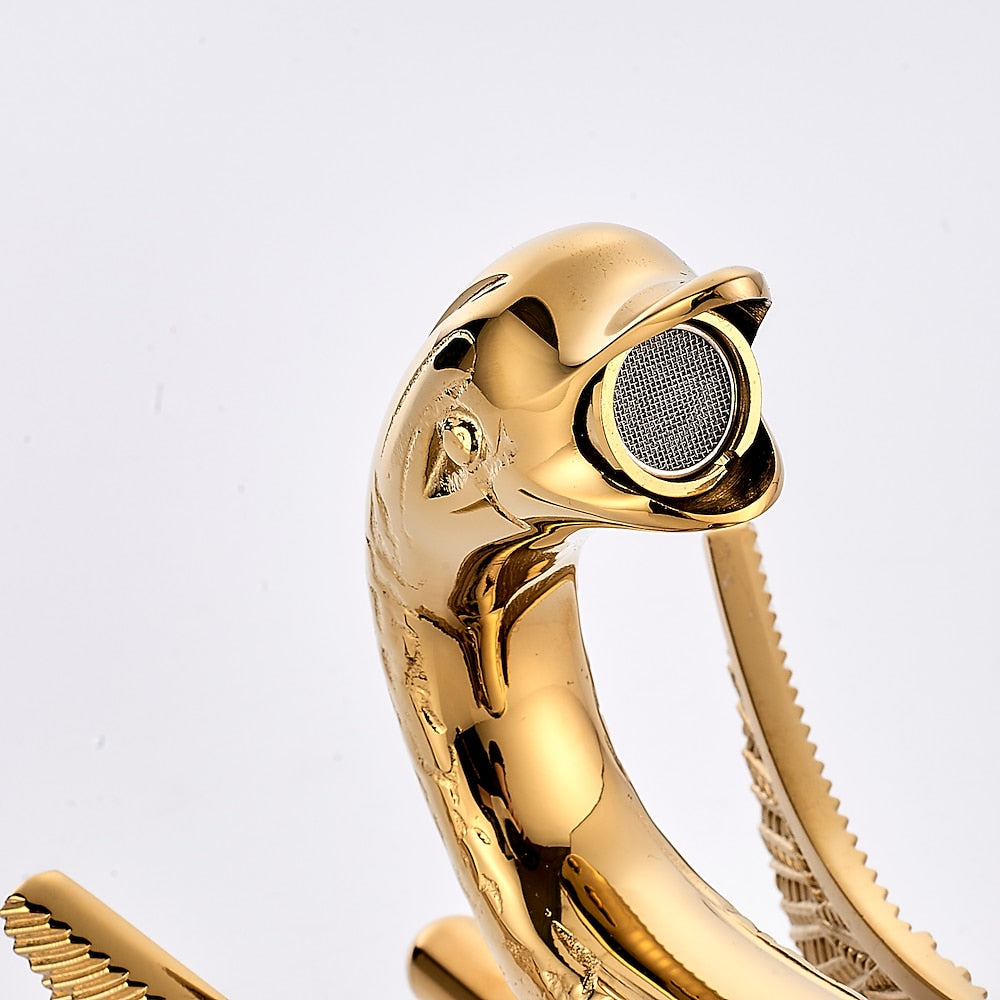 Swan Design Single-Hole Bathroom Faucet, Single-Handle Deck-Mount Brass Faucet