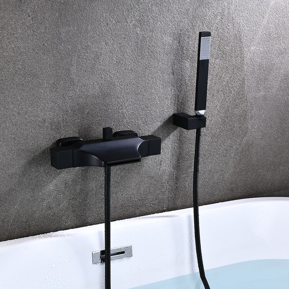 Modern Single-Hole Kitchen Faucet, Dual-Handle Pull-Down Sprayer Faucet with Swivel Spout