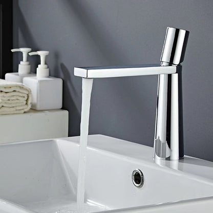Modern Single-Hole Bathroom Faucet, Single-Handle Brass Basin Faucet, Chrome / Matte Black / Gunmetal / Brushed Gold / Matte White