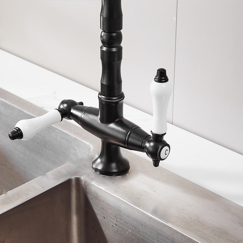 360-Degree Swivel High Arc Brass Faucet, Traditional Single-Hole Two-Handle Bathroom Faucet, Chrome / Matte Black / Antique Brass