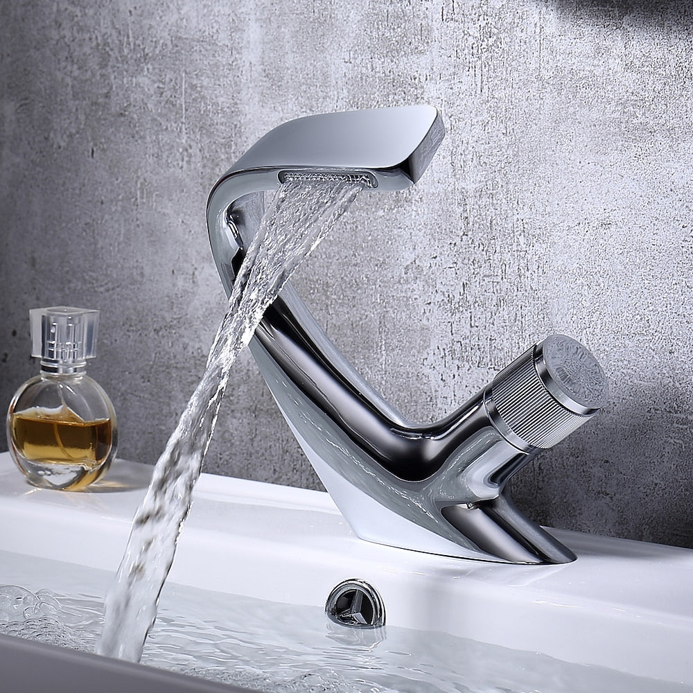 Modern Single-Hole Waterfall Bathroom Faucet, Single-Handle Brass Faucet