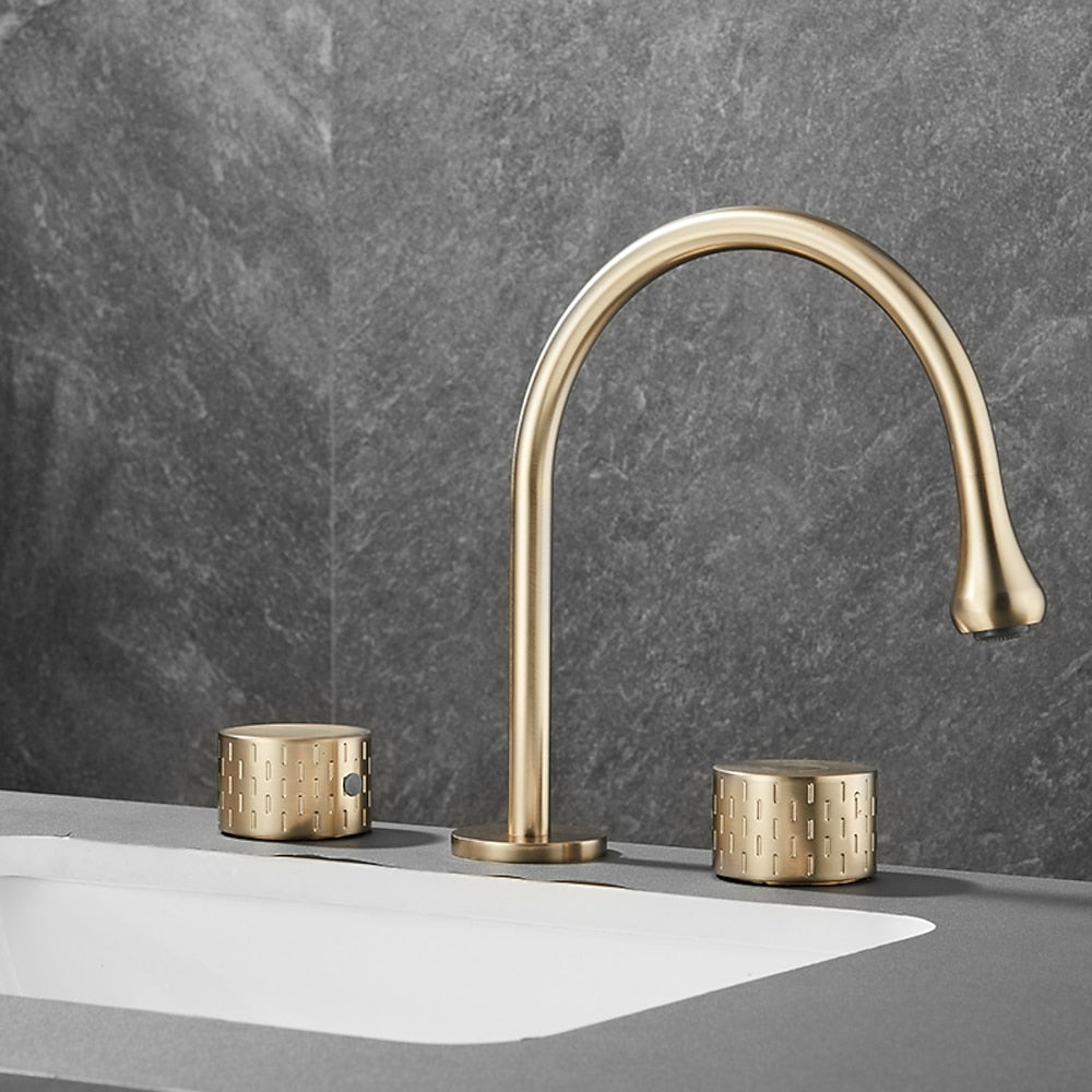 360-Degree Swivel Modern Bathroom Sink Faucet, 3-Hole Widespread Brass Faucet, Gunmetal / Matte Black / Brushed Gold / Chrome