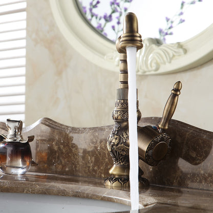 360-Degree Swivel Spout Bathroom Faucet, Single-Handle Vintage Brass Faucet, Antique Brass / Copper