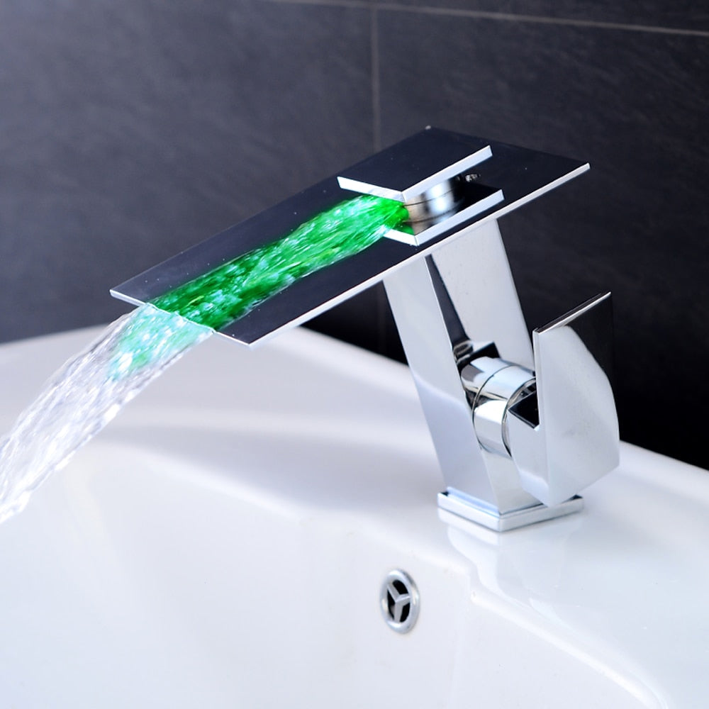 LED Waterfall Bathroom Faucet, Single-Hole Single-Handle Brass Faucet, Brushed Nickel / Chrome / Oil-Rubbed Bronze