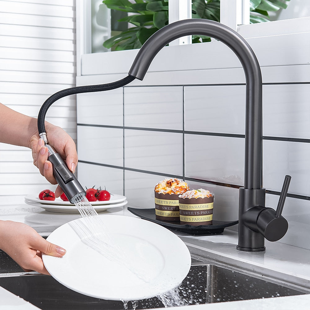 Modern Pull-Down Kitchen Faucet, Single-Handle Swivel Spout Faucet, Matte Black / Brushed Gold / Brushed Nickel / Chrome / Gunmetal