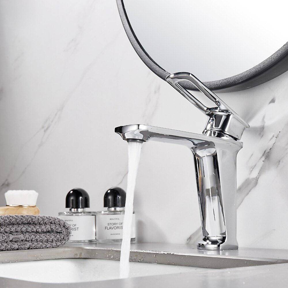 Modern Single-Hole Bathroom Sink Faucet, Single-Handle Brass Basin Faucet, Matte Black / Gunmetal / Chrome