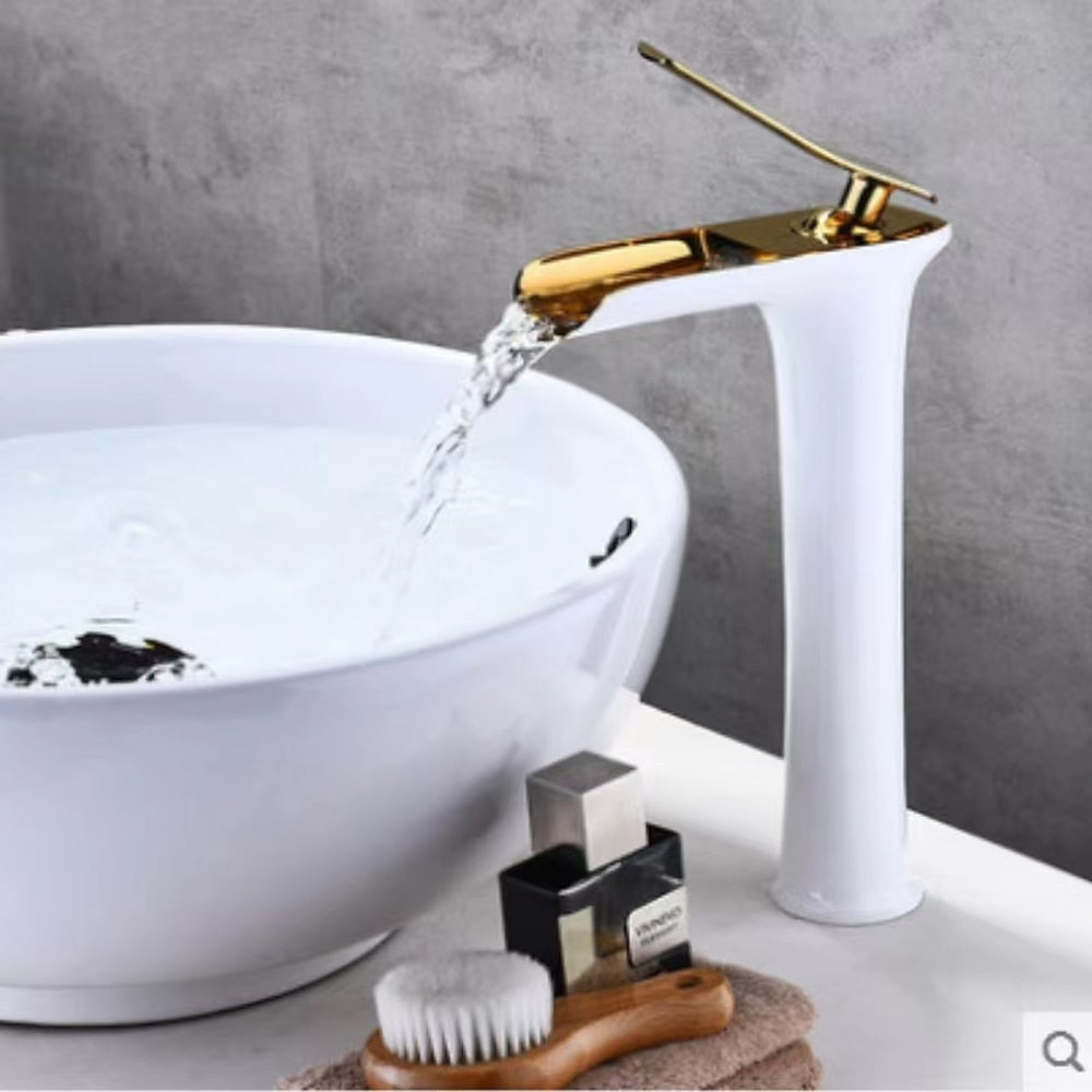 Waterfall Bathroom Faucet, Modern Single-Handle Single-Hole Faucet