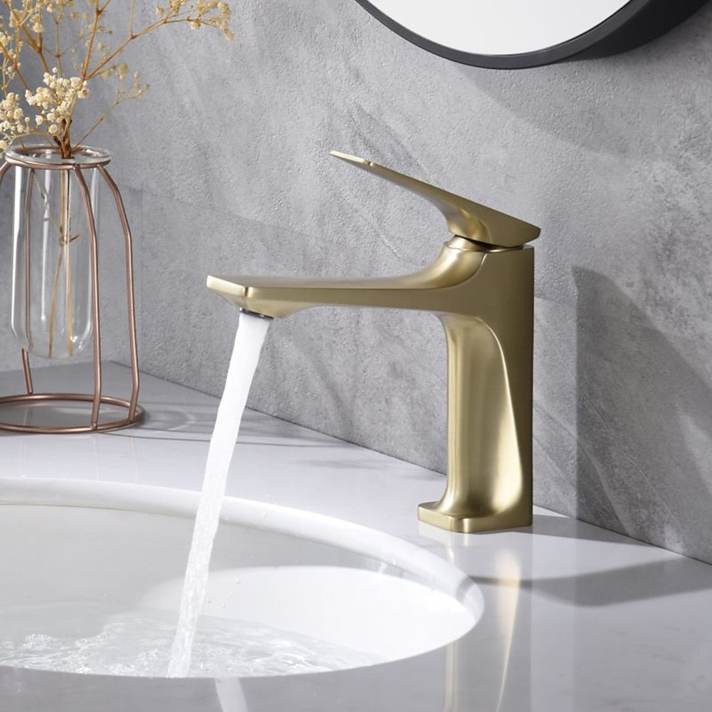 Modern Single-Hole Bathroom Faucet, Single-Handle Brass Sink Faucet, Matte Black / Brushed Gold / Gunmetal / Chrome / Matte White