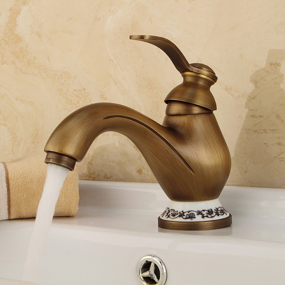 Vintage Antique Brass Bathroom Faucet, Single-Handle Single-Hole Faucet with Floral Ceramic Base