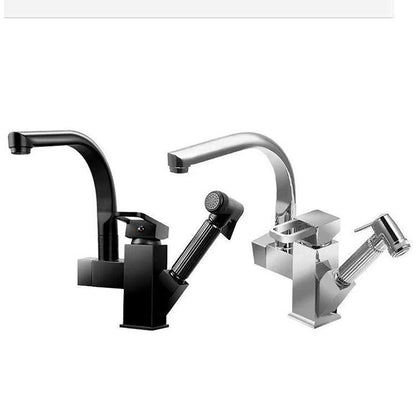 Modern Single-Handle Kitchen Faucet, Swivel Spout Faucet with Pull-Out Sprayer, Matte Black / Chrome