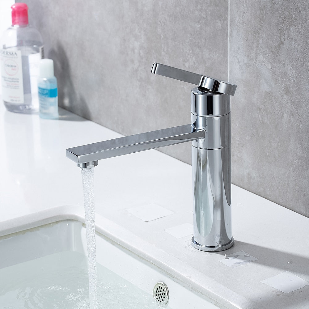 360-Degree Swivel Modern Bathroom Faucet, Single-Handle Vanity Faucet, Brushed Gold / Gunmetal / Matte Black / Chrome