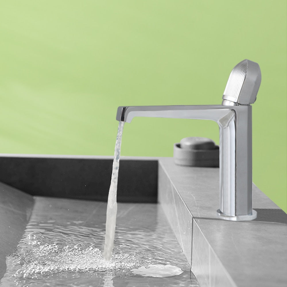 Waterfall Bathroom Faucet, Modern Single-Handle Brass Sink Faucet, Matte Black / Gunmetal / Matte White / Chrome / Brushed Gold