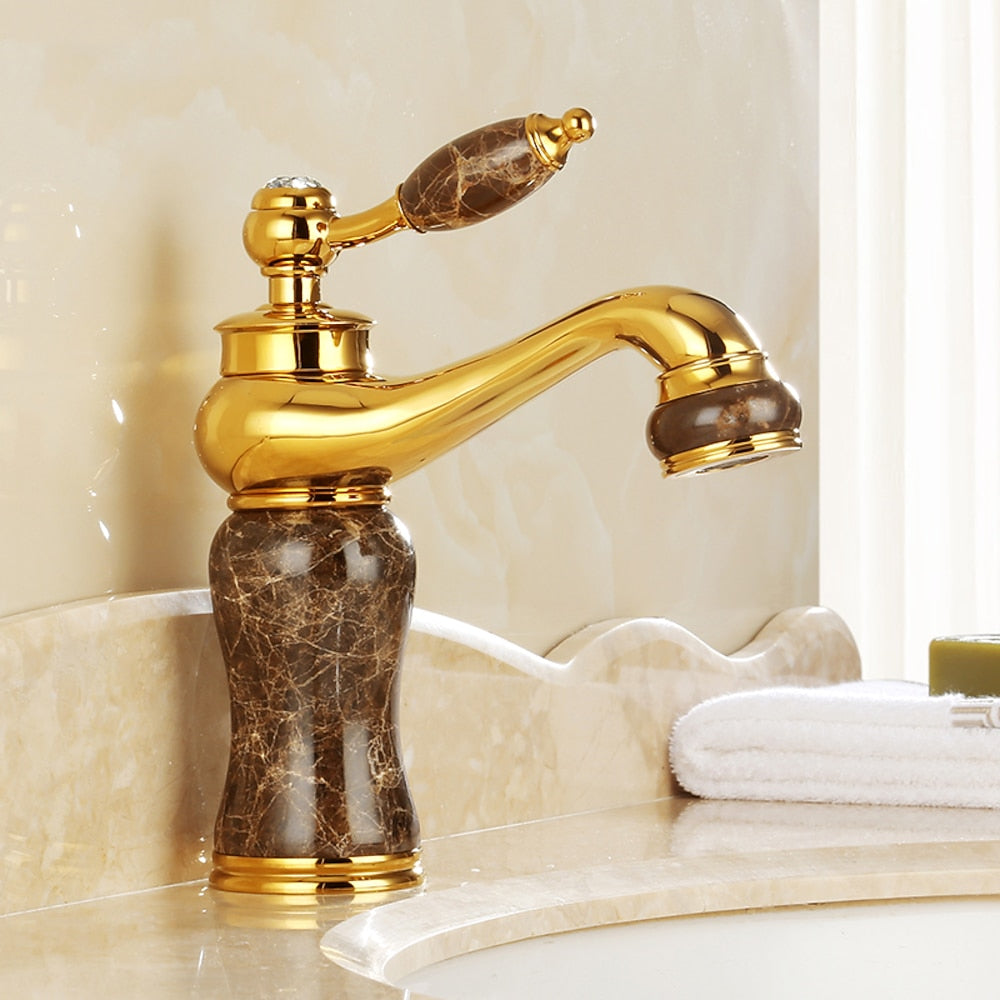 Traditional Single-Hole Bathroom Faucet, Single-Handle Brass Basin Faucet