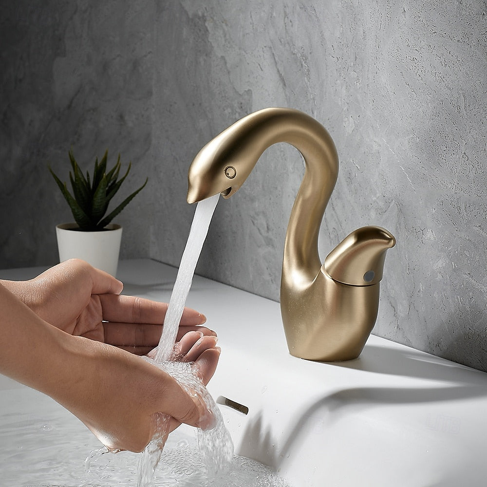 Swan-Shaped Modern Single-Hole Bathroom Faucet, Single-Handle Brass Basin Faucet