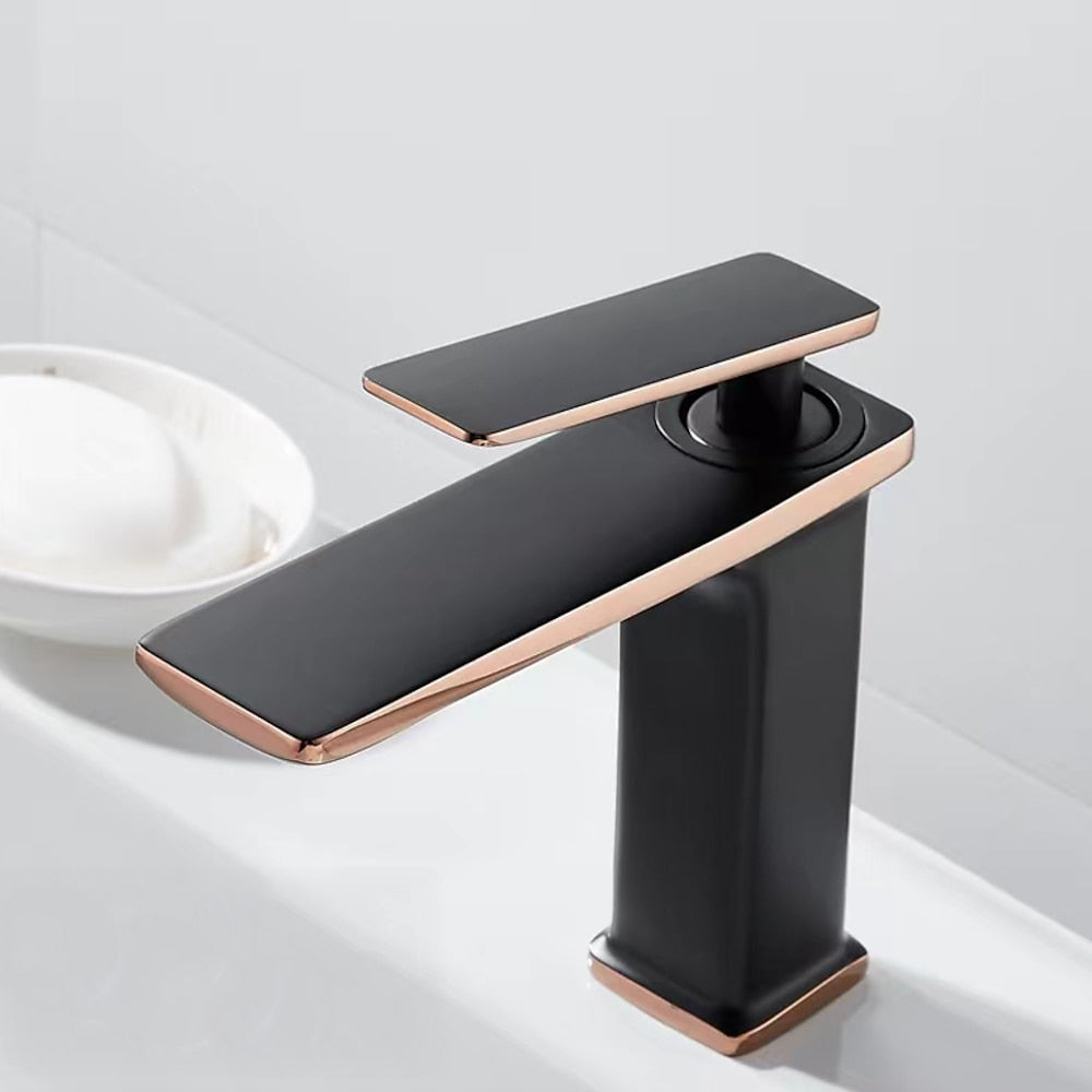 Waterfall Modern Single-Hole Bathroom Faucet, Single-Handle Brass Faucet