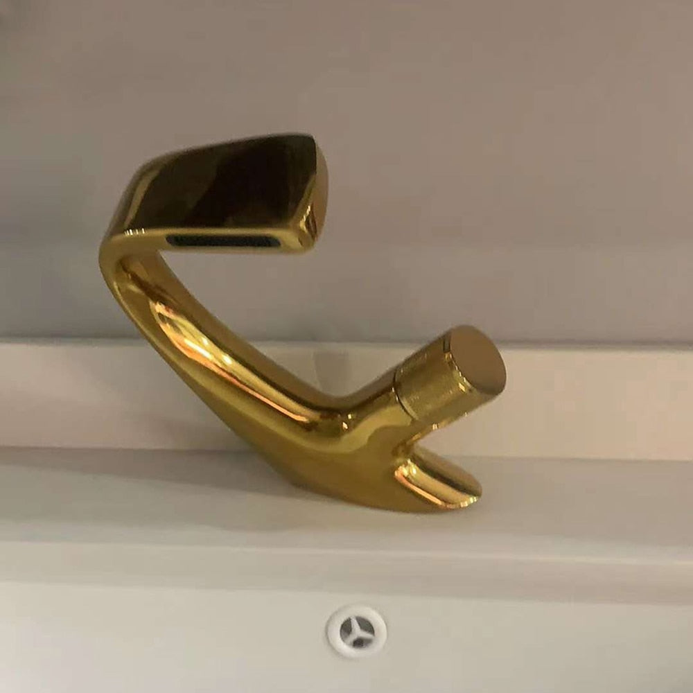 Modern Single-Hole Waterfall Bathroom Faucet, Single-Handle Brass Faucet