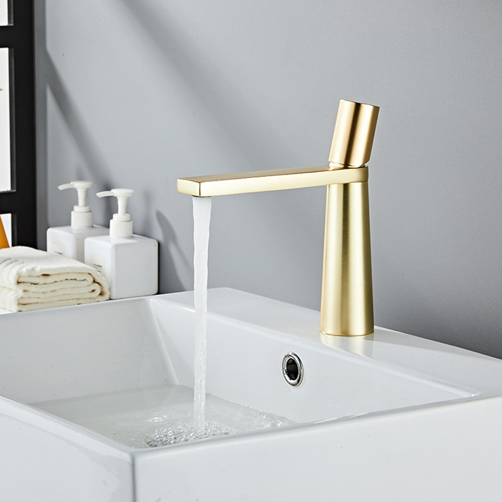 Modern Single-Hole Single-Handle Bathroom Faucet, Brass Flat Spout Basin Faucet, Matte Black / Brushed Gold / Matte White / Chrome / Gunmetal