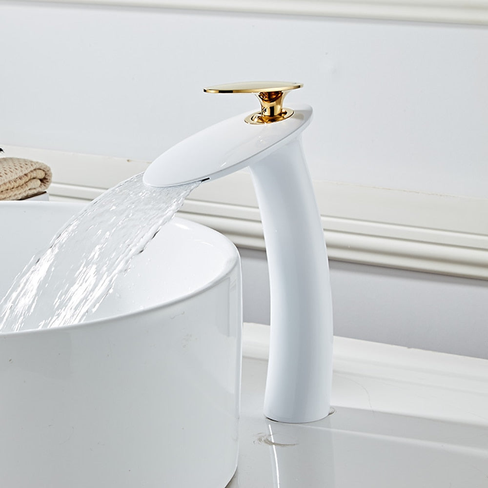 Modern Waterfall Vessel Bathroom Faucet, Single-Hole Single-Handle Faucet