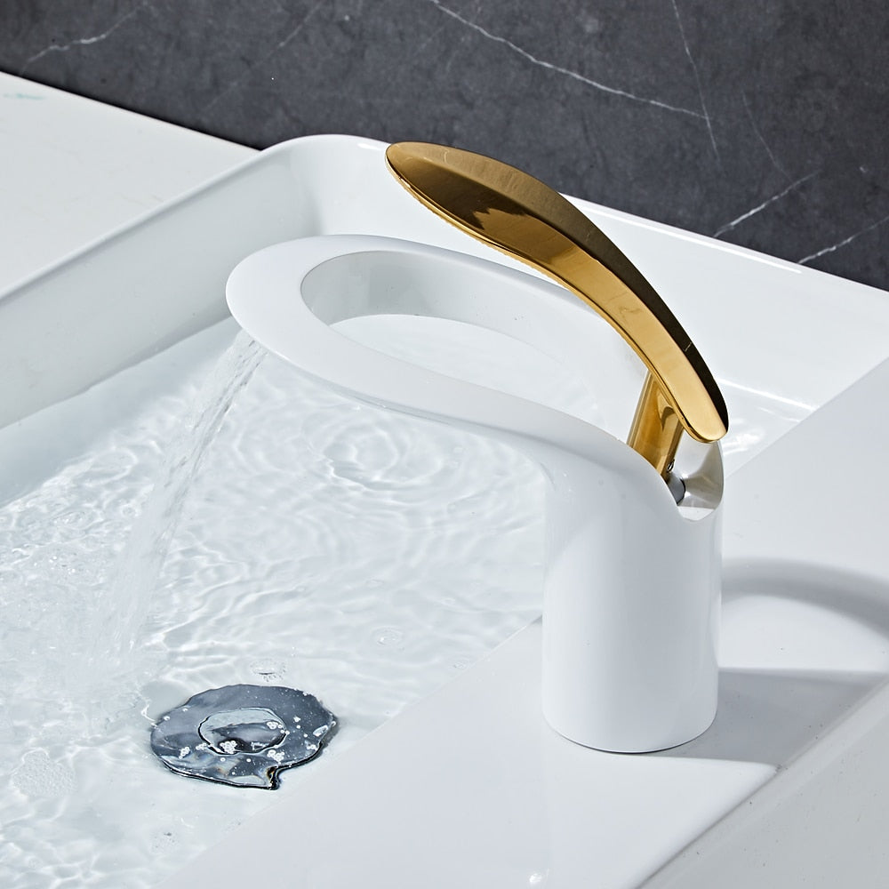 Modern Waterfall Bathroom Faucet, Single-Handle Brass Faucet