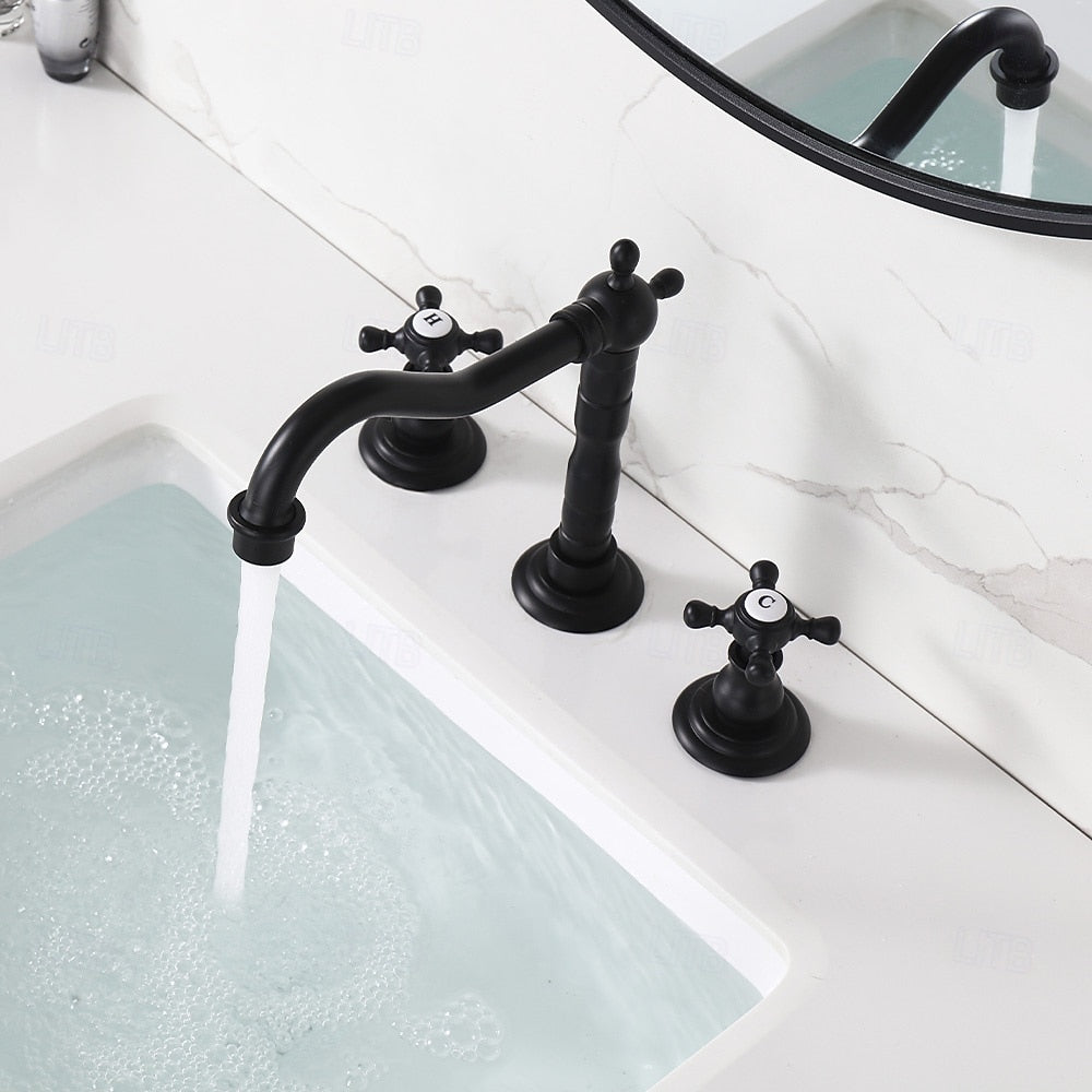 Retro Widespread Bathroom Faucet, Two-Handle Brass Sink Faucet, Antique Brass / Matte Black