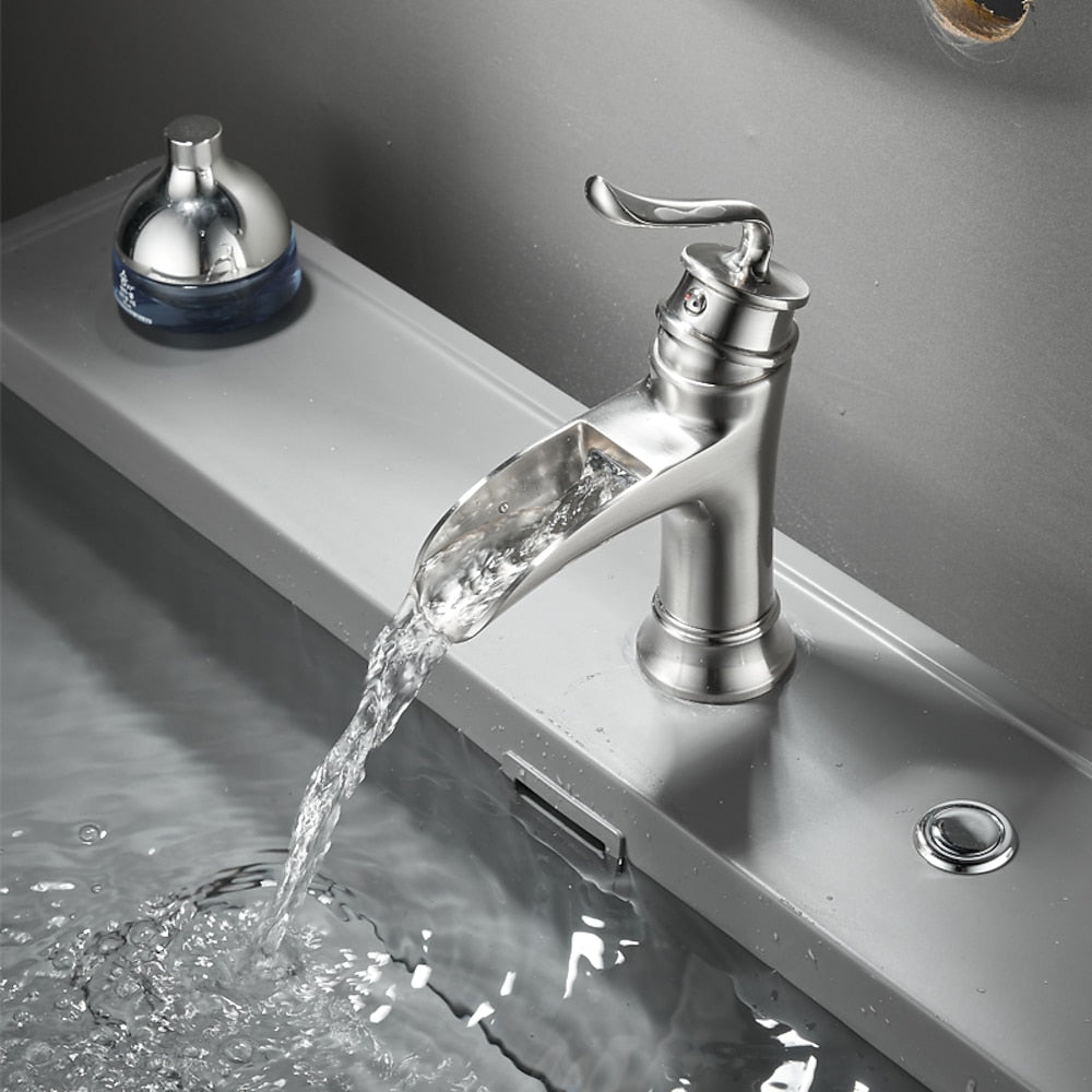 Waterfall Bathroom Faucet, Modern Single-Handle Brass Basin Faucet, Brushed Nickel / Matte Black