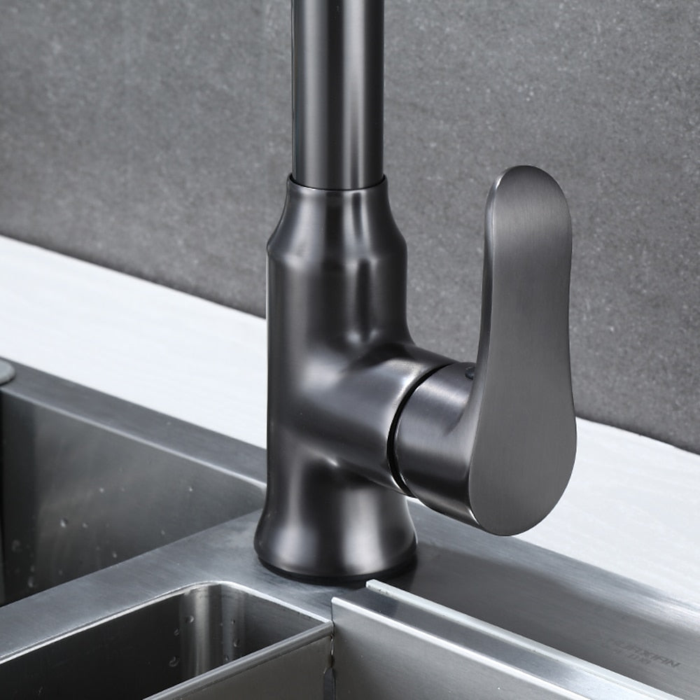 Modern Pull-Down Kitchen Faucet, Single-Handle High-Arc Brass Faucet, Chrome / Gunmetal / Matte Black